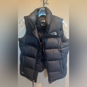 Women’s XS North Face 700 goose down puffy vest